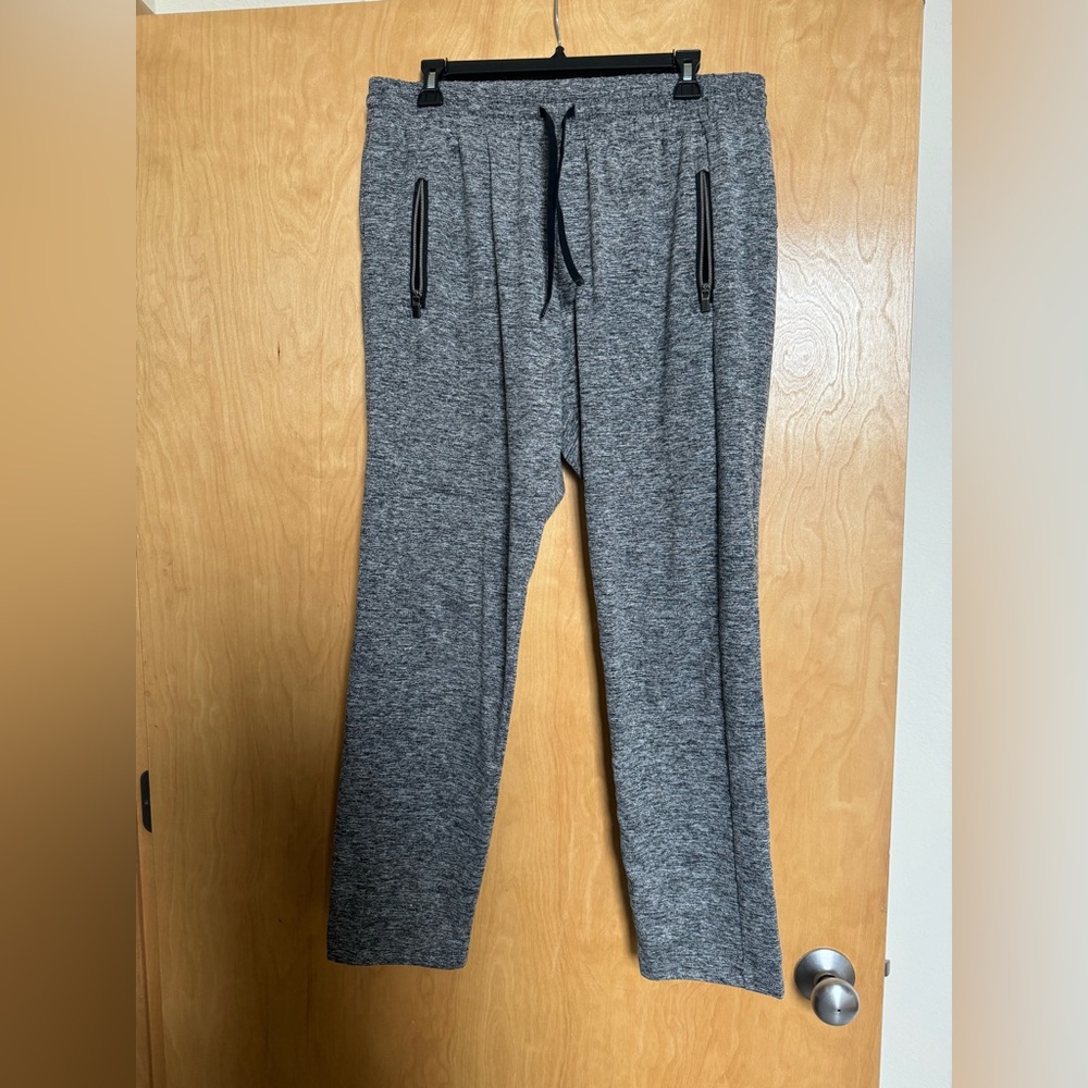 Athleta joggers - worn twice - perfect condition
